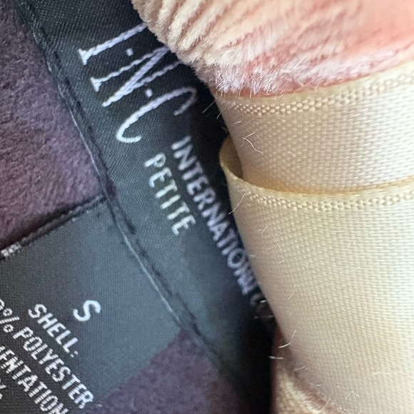 Faux Fur Trimmed Women's Coat Black fits small to Large Has Flaws inside ! - Picture 6 of 10